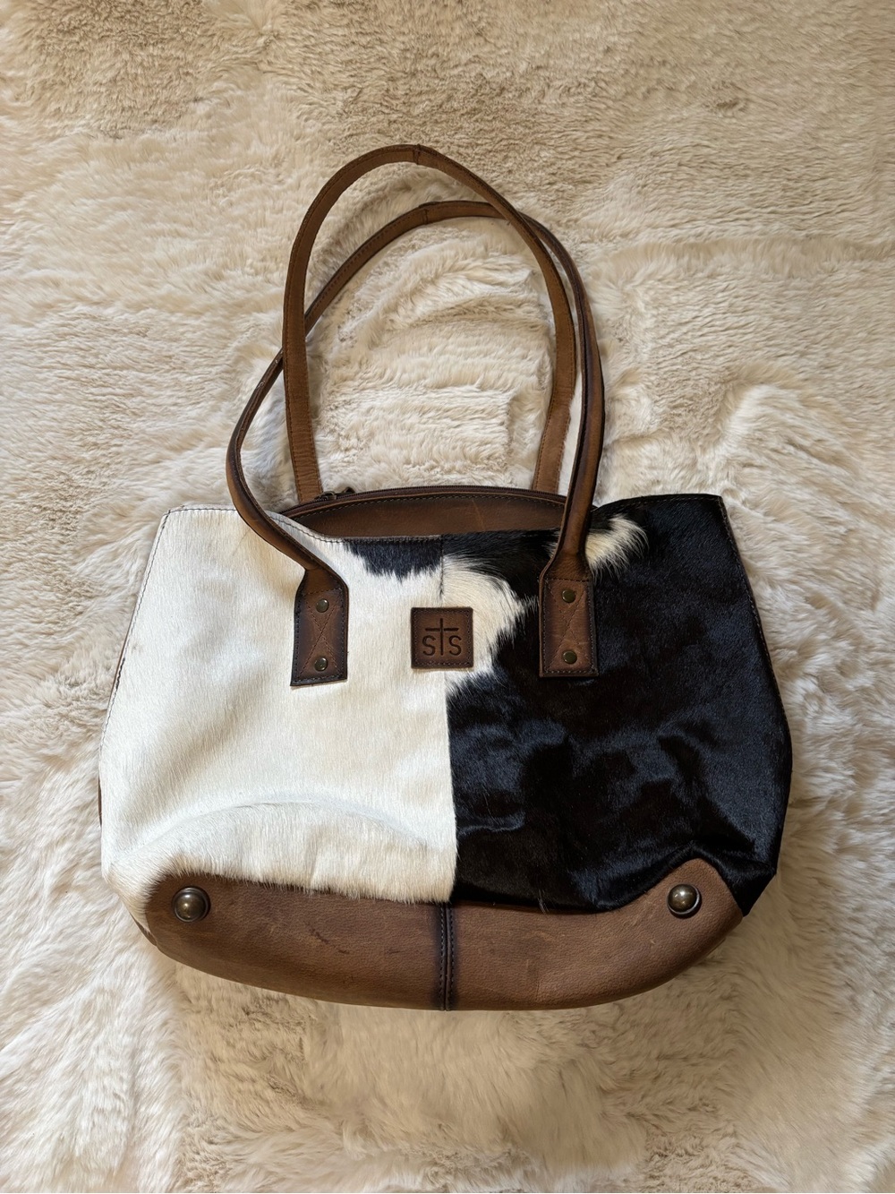STS Ranchwear Cowhide Josie Tote NWT